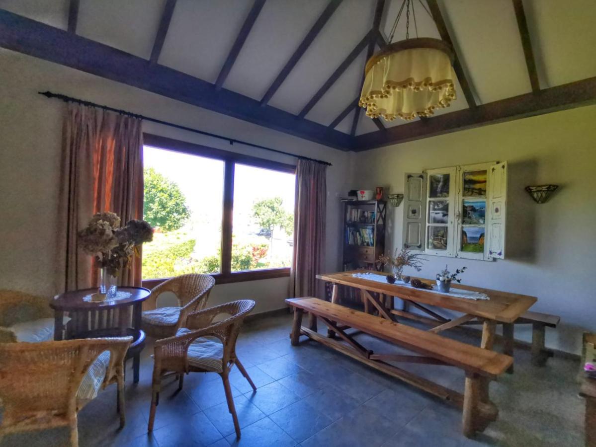 Apartamentos La Cruz De Paderne Navia Buitenkant foto