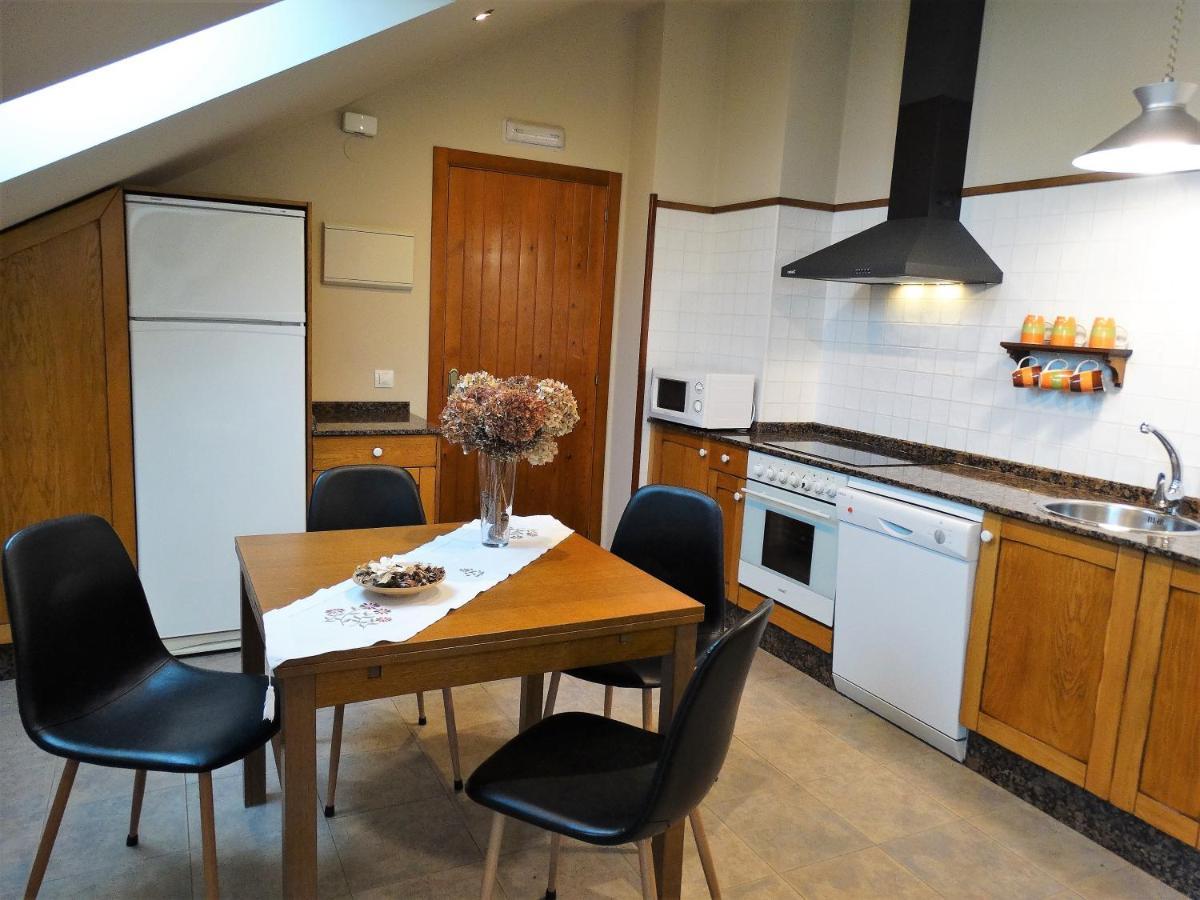 Apartamentos La Cruz De Paderne Navia Buitenkant foto