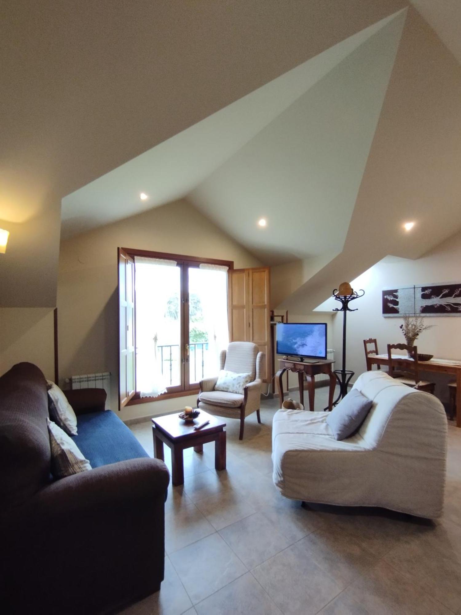 Apartamentos La Cruz De Paderne Navia Buitenkant foto