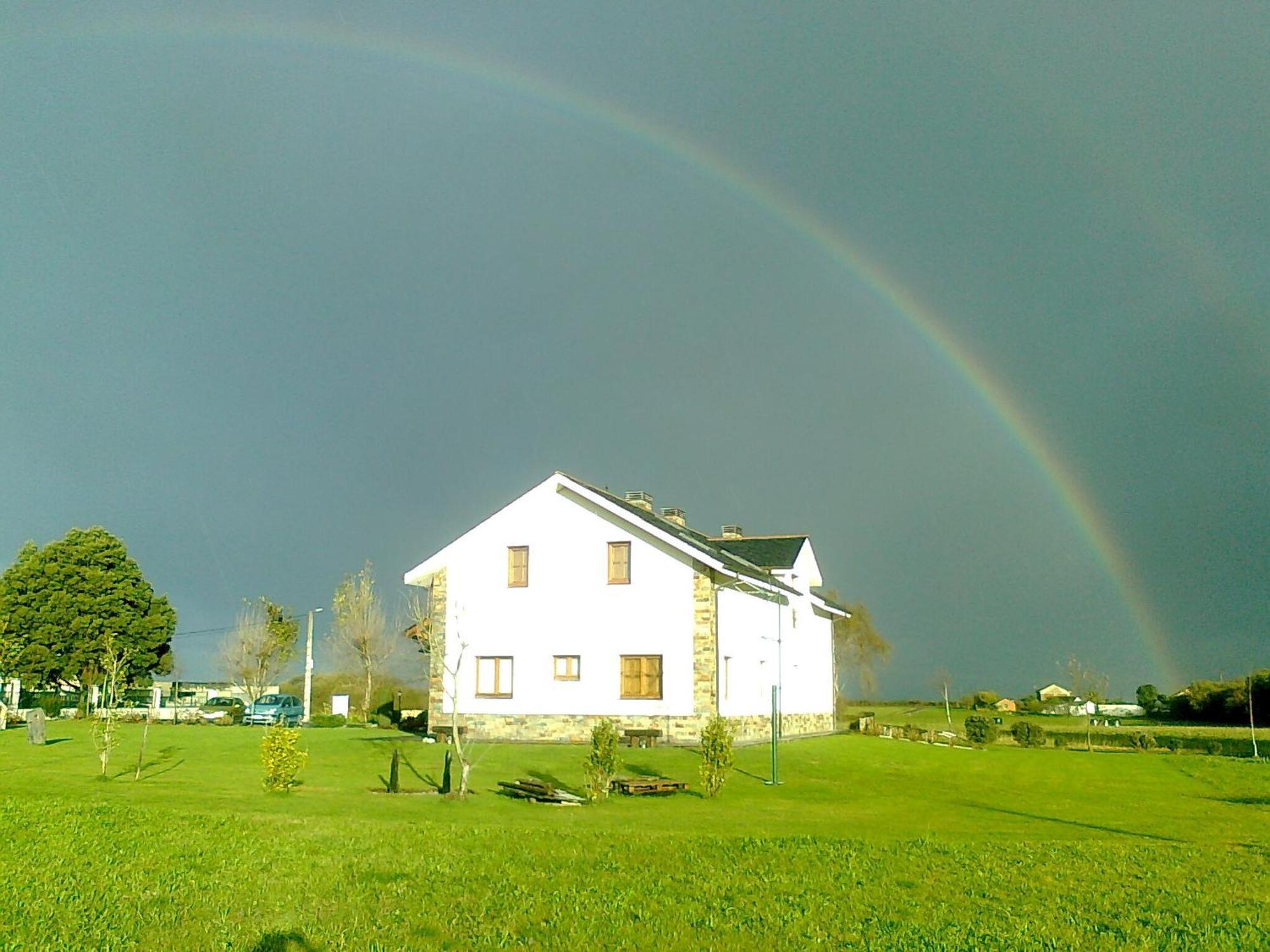Apartamentos La Cruz De Paderne Navia Buitenkant foto