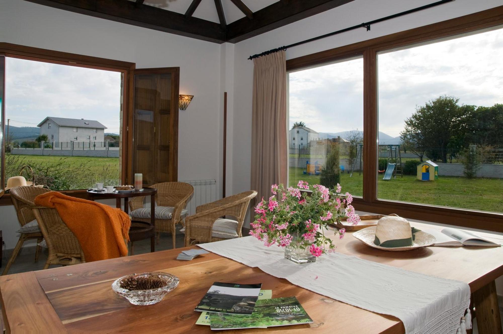 Apartamentos La Cruz De Paderne Navia Buitenkant foto